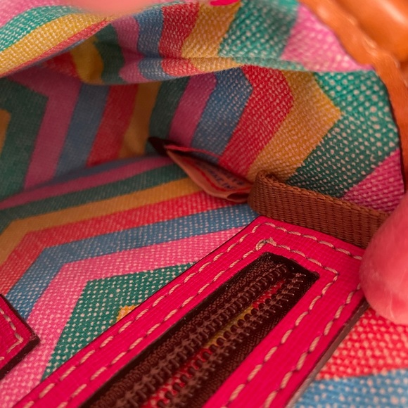 Dooney and Bourke Claremont Field Crossbody bag - Picture 11 of 13